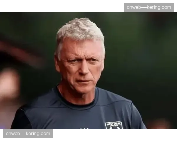 邮报：西汉姆联计划与主帅莫耶斯就续约展开谈判